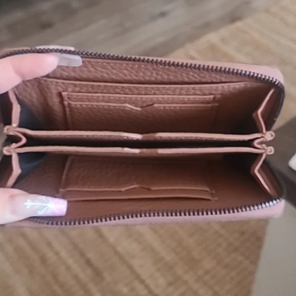 Colab Wallet - Picture 2 of 4